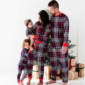 Bums and Roses 🌹 NWT - Checkmate Two-Piece Pajama - 2T